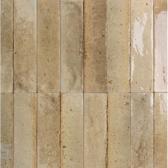 rusztikus bezs fali csempe hosszukas narancssarga mediterran spanyol konyha csempe furdoszoba hosszukas mediterran vintage fenyes hullamos antikolt 5.jpg